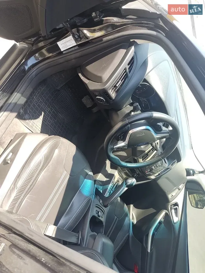 Ford Focus 2011 photo 5