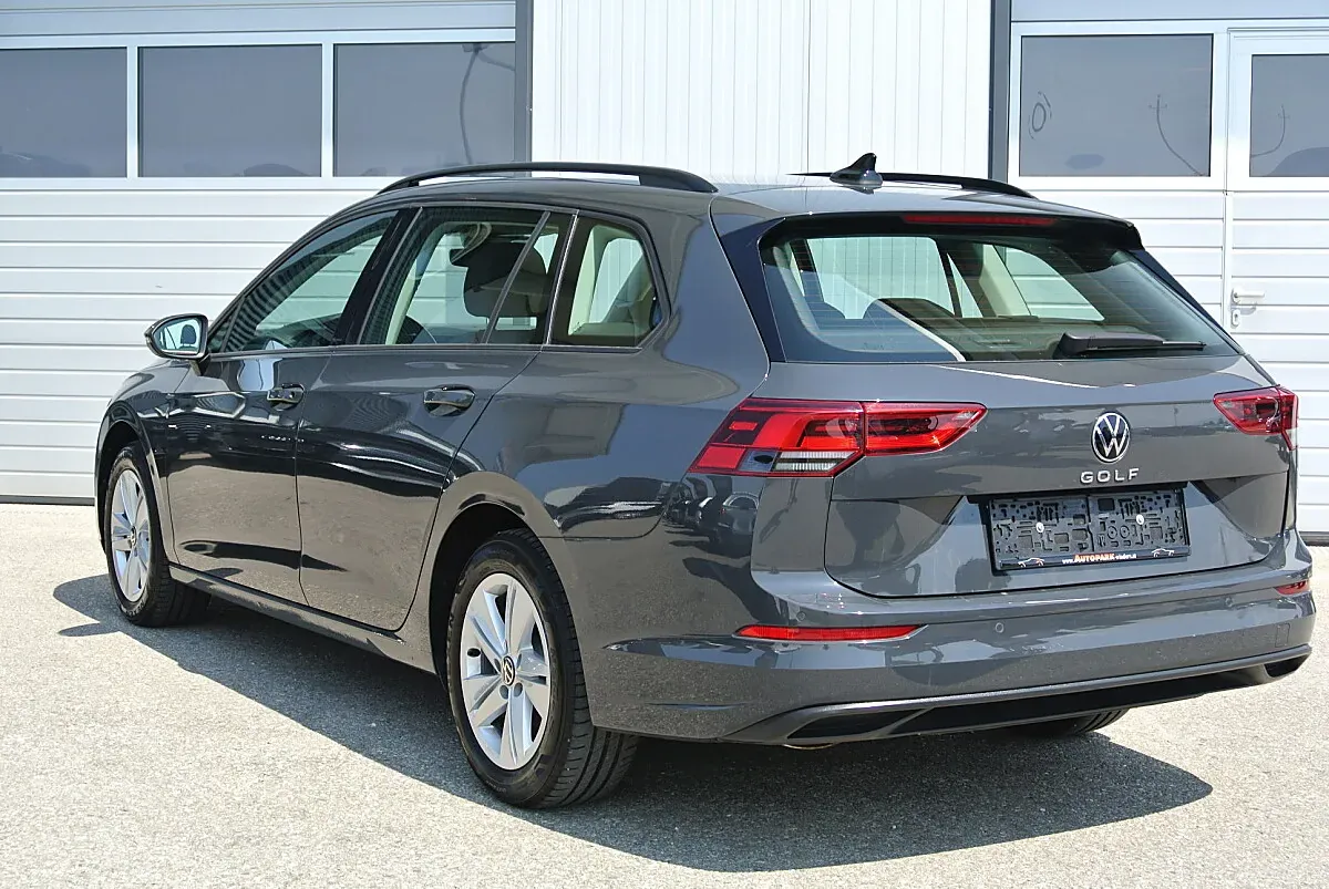 Volkswagen Golf 2021 photo 2