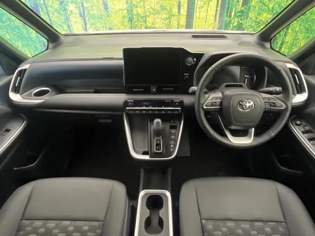 Toyota Voxy 2026 photo 2