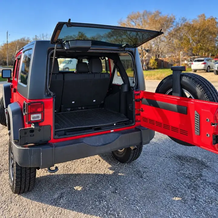 Jeep Wrangler Unlimited 2015 photo 5