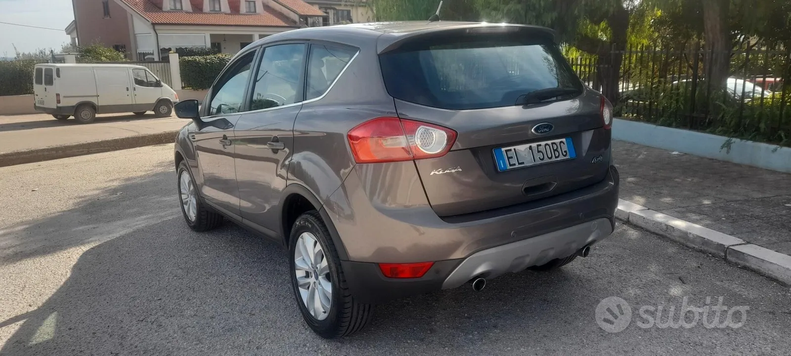 Ford Kuga 2013 photo 3
