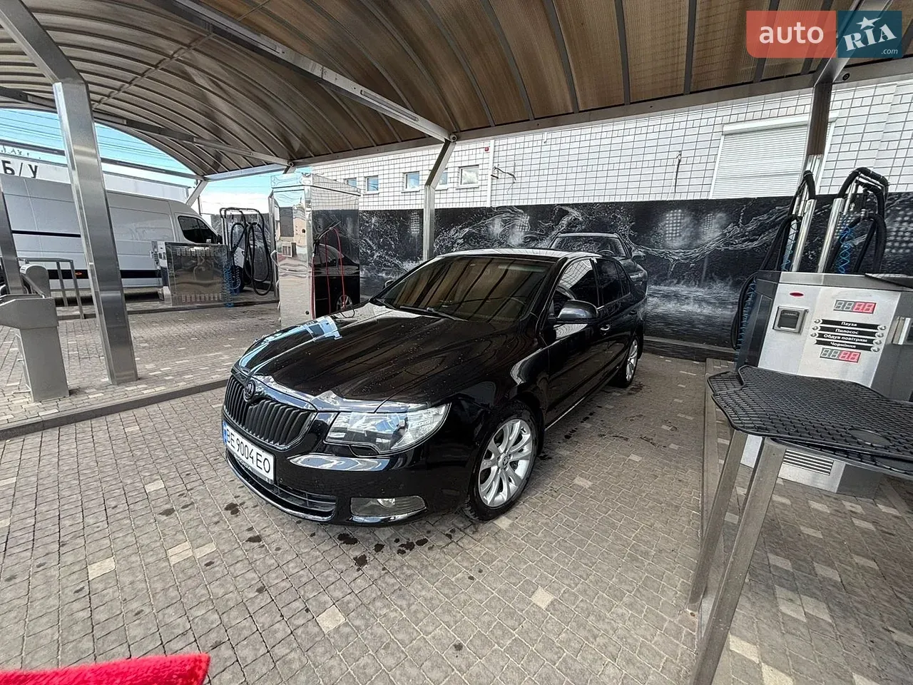 Skoda Superb 2009 photo 3