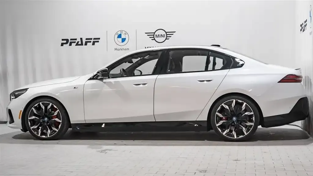 BMW I5 2024 photo 2