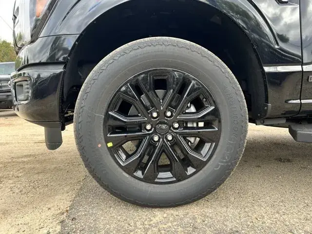 Ford F-150 2026 photo 3