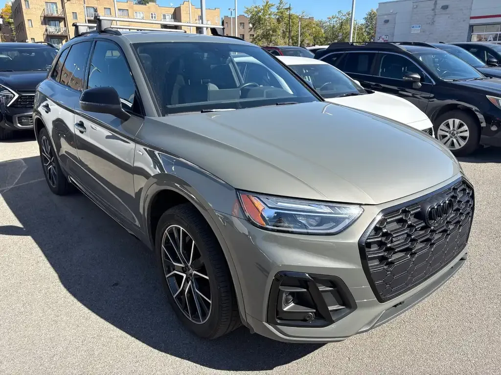 Audi Q5 2023 photo 2