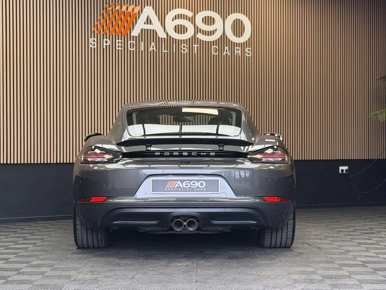Porsche 718 Cayman 2019 photo 5