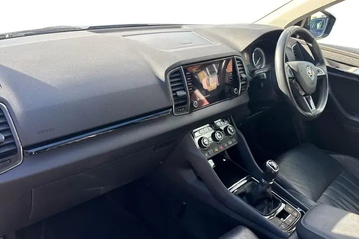Skoda Karoq 2018 photo 2