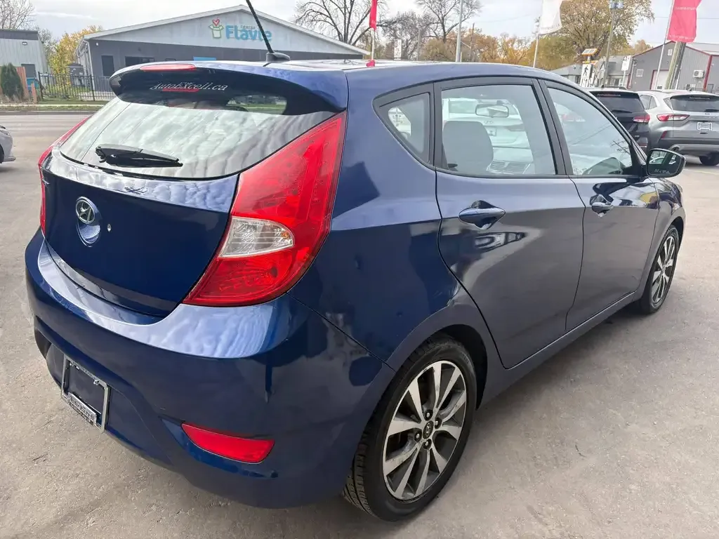 Hyundai Accent 2017 photo 5