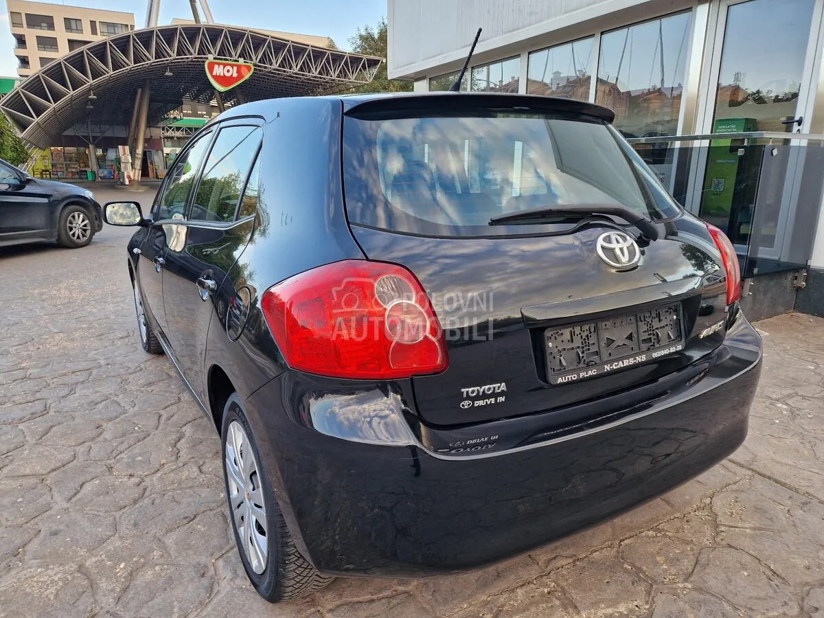 Toyota Auris 2008 photo 4