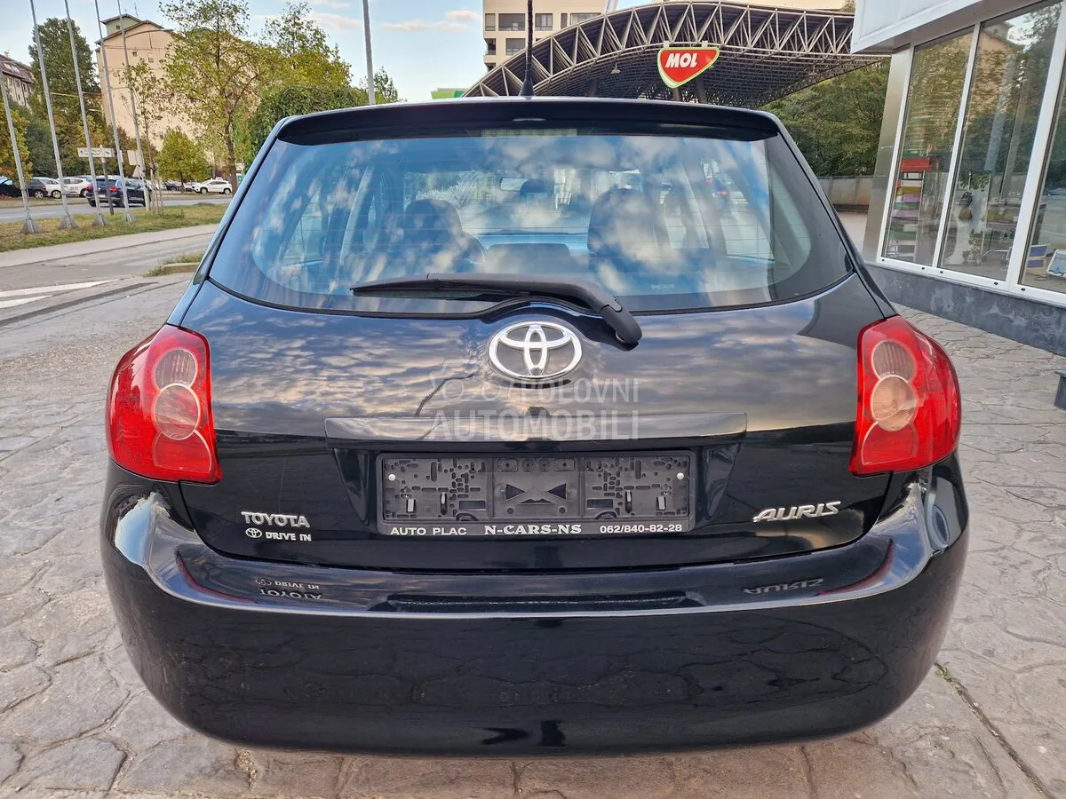 Toyota Auris 2008 photo 5