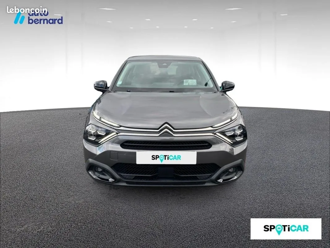 Citroen C4 2022 photo 2