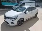 Renault Clio 2021 photo 2