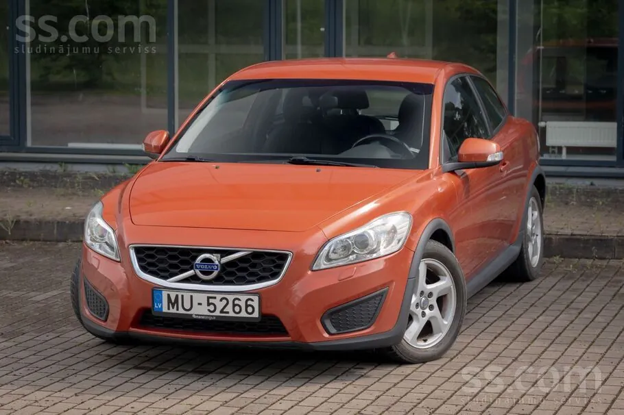 Volvo C30 2010 photo 3