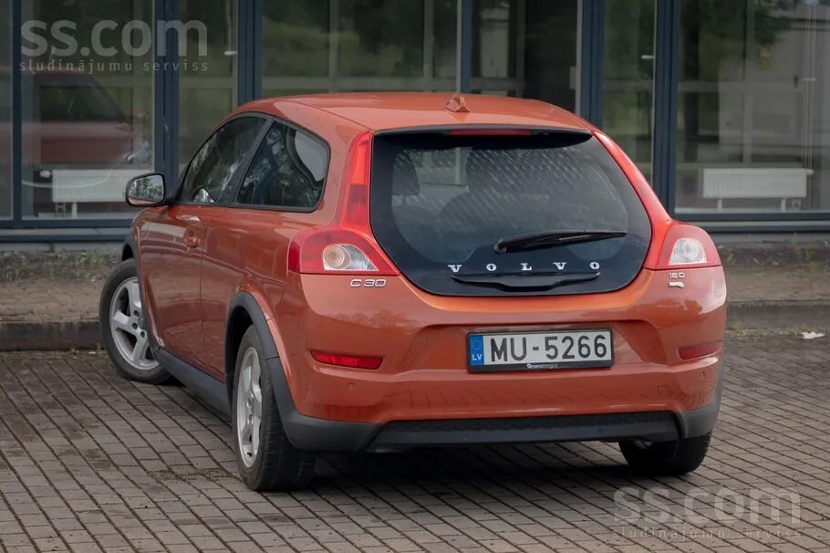 Volvo C30 2010 photo 4