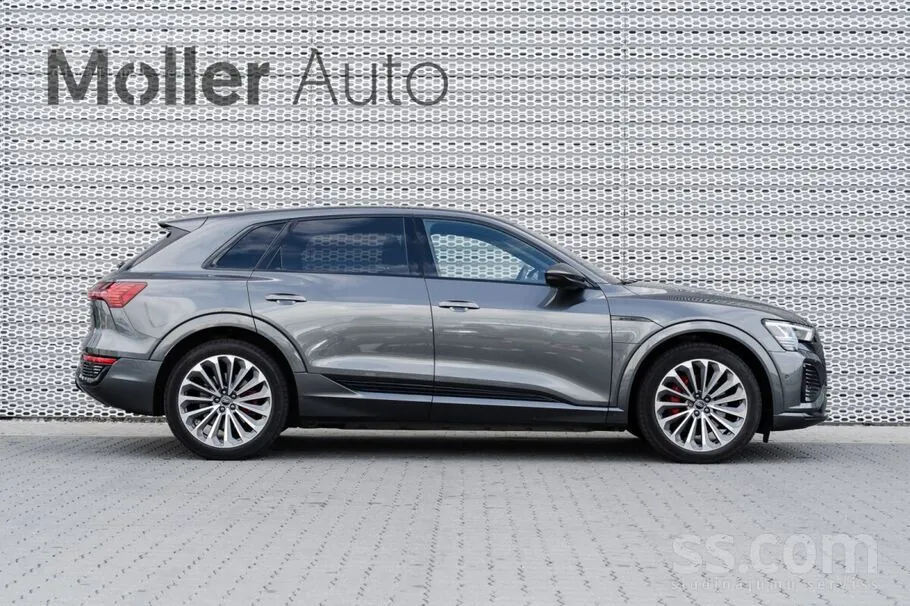 Audi Q8 E-Tron 2024 photo 5
