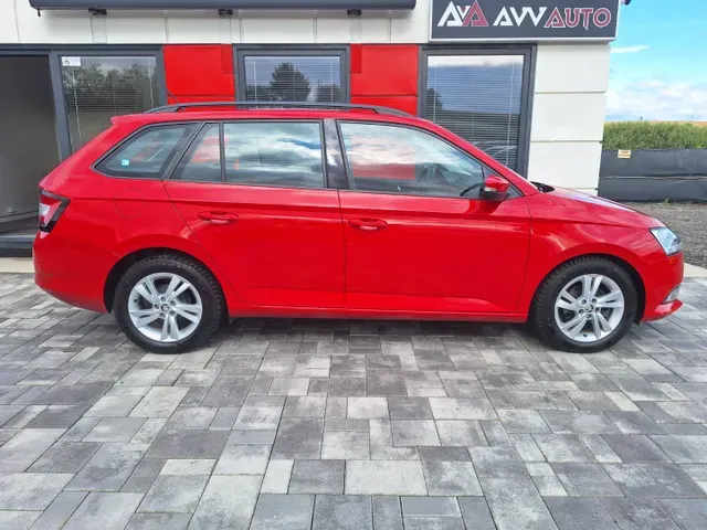 Skoda Fabia Combi 2022 photo 3