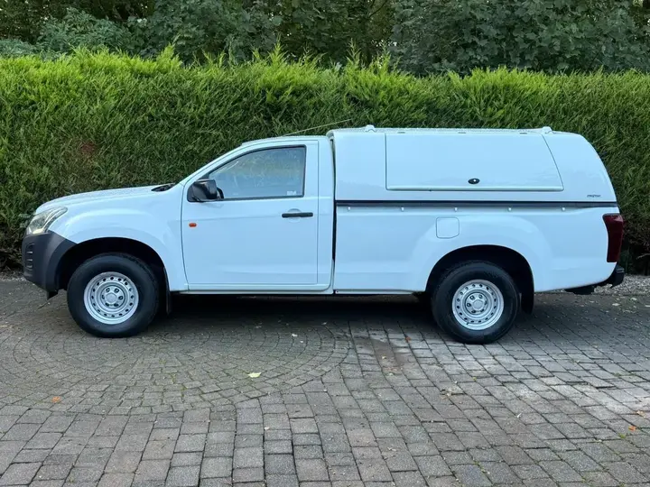 Isuzu D-Max 2017 photo 5