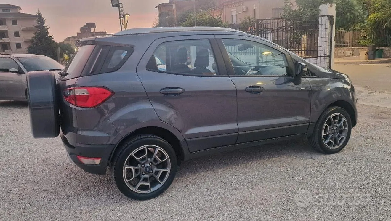 Ford Ecosport 2015 photo 3