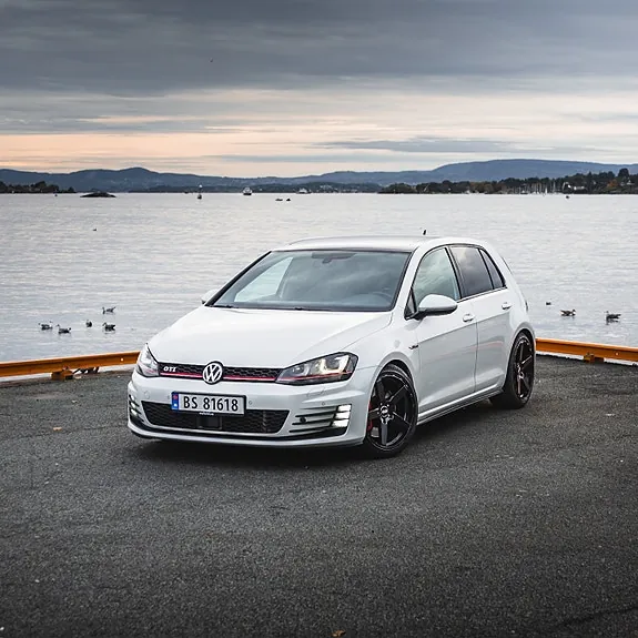 Volkswagen Golf Vii 2014 photo 2