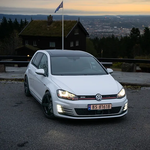Volkswagen Golf Vii