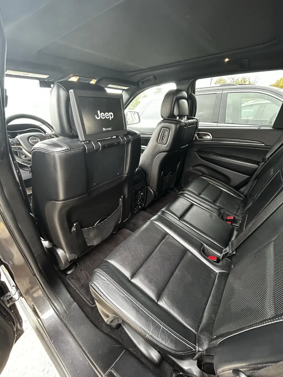 Jeep Grand Cherokee 2016 photo 4