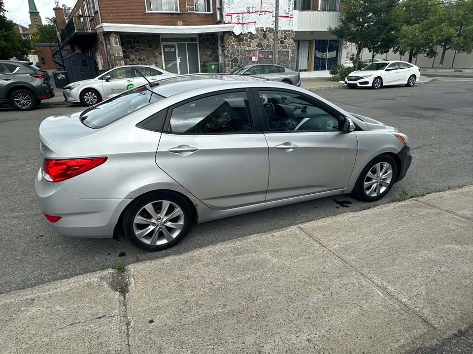 Hyundai Accent 2013 photo 5