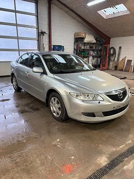 Mazda 6 2003 photo 3