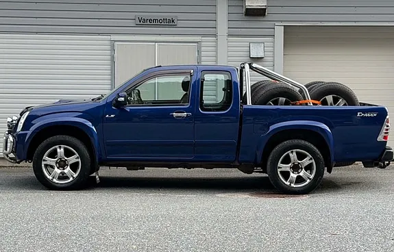 Isuzu D-Max 2008 photo 4