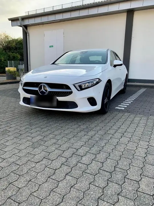 Mercedes-Benz A 200 Progressive