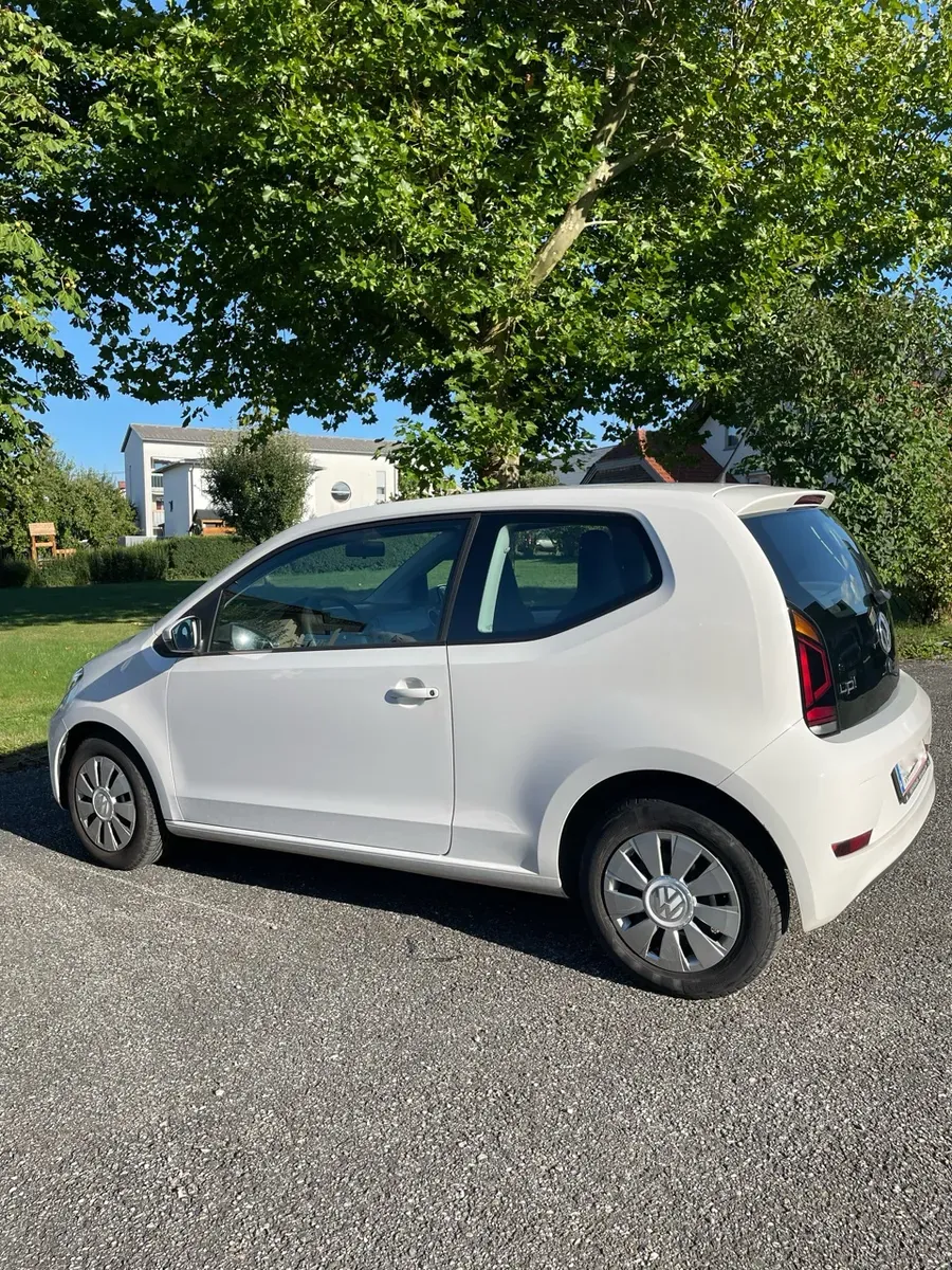 Volkswagen Up