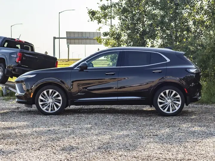 Buick Envision 2026 photo 5