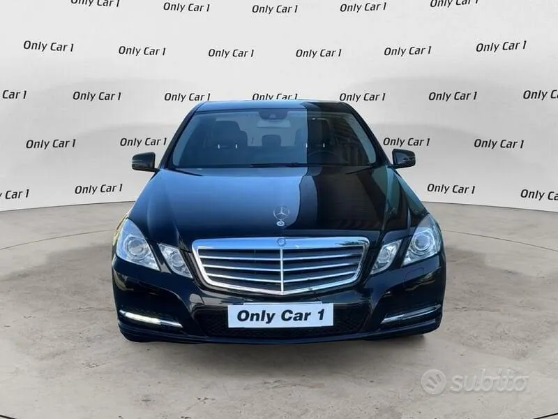 Mercedes-Benz E 2012 photo 3