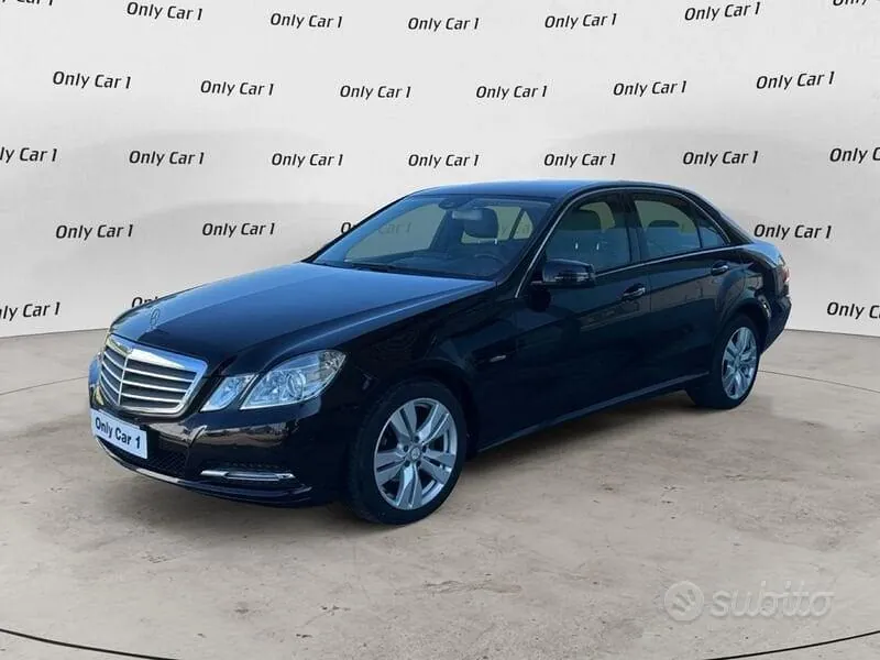Mercedes-Benz E 2012 photo 2