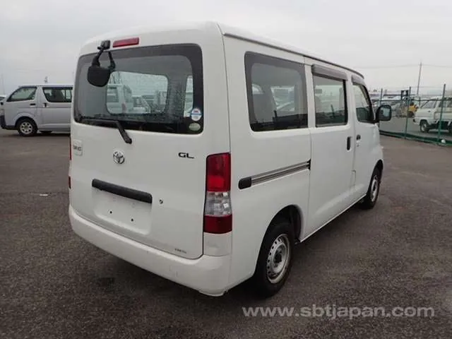 Toyota Townace Van Gl 2011 photo 4