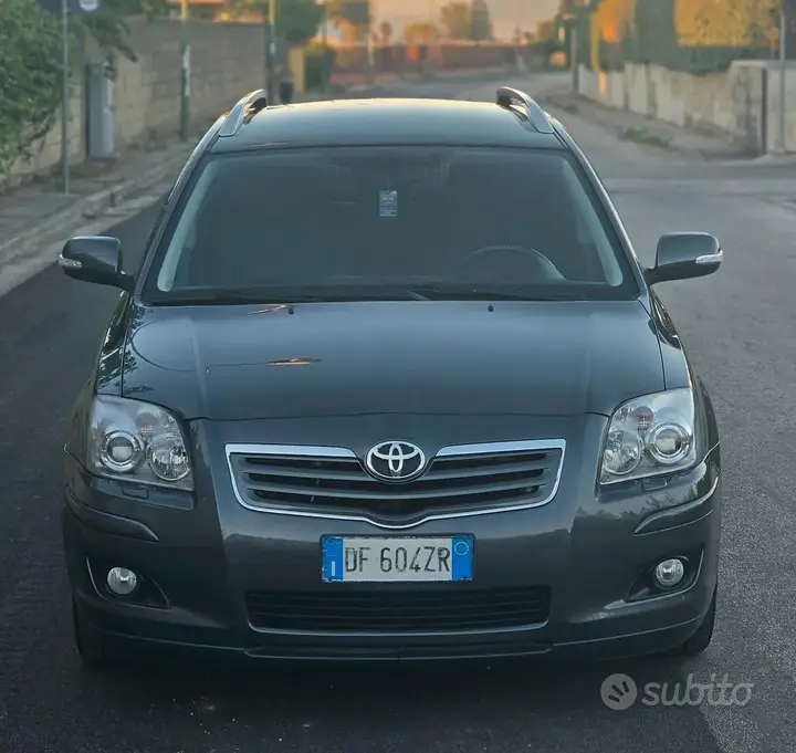 Toyota Avensis 2007 photo 2