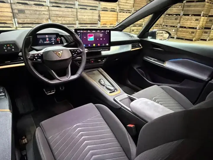 Cupra Born 2022 photo 3