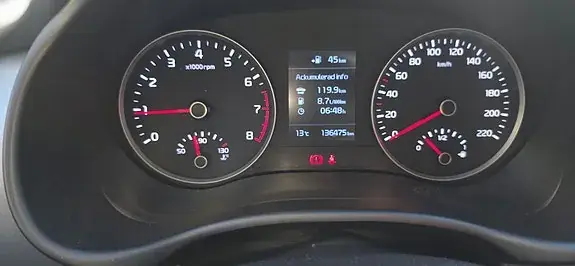 Kia Stonic 2018 photo 4