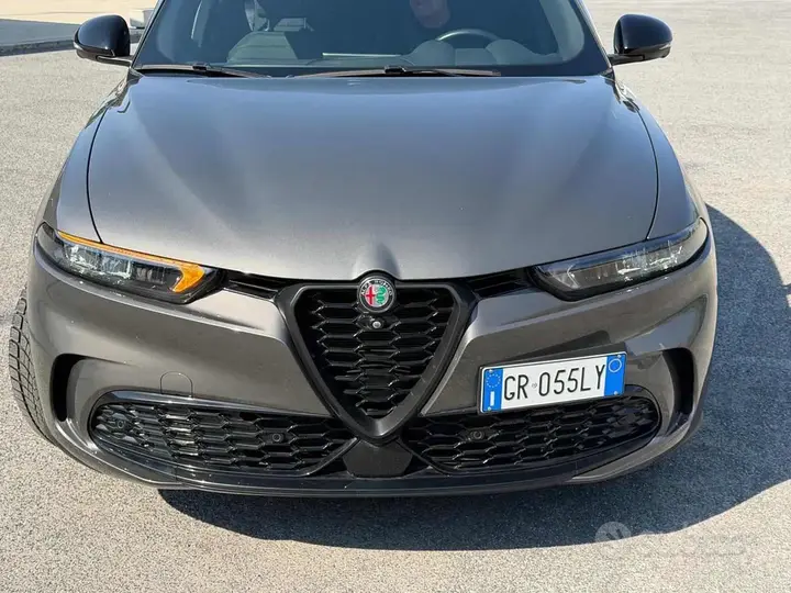Alfa Romeo Tonale 2023 photo 3