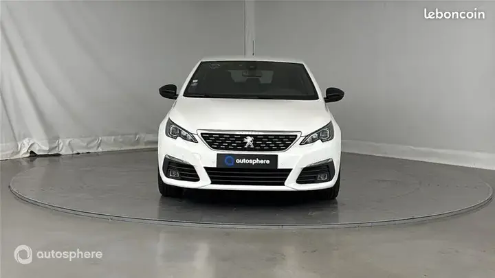 Peugeot 308 2020 photo 2