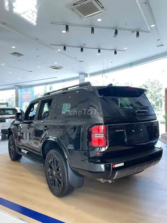 Toyota Land Cruiser Prado 2026 photo 4