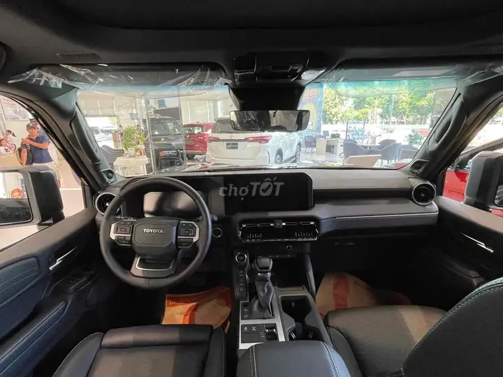 Toyota Land Cruiser Prado 2026 photo 2