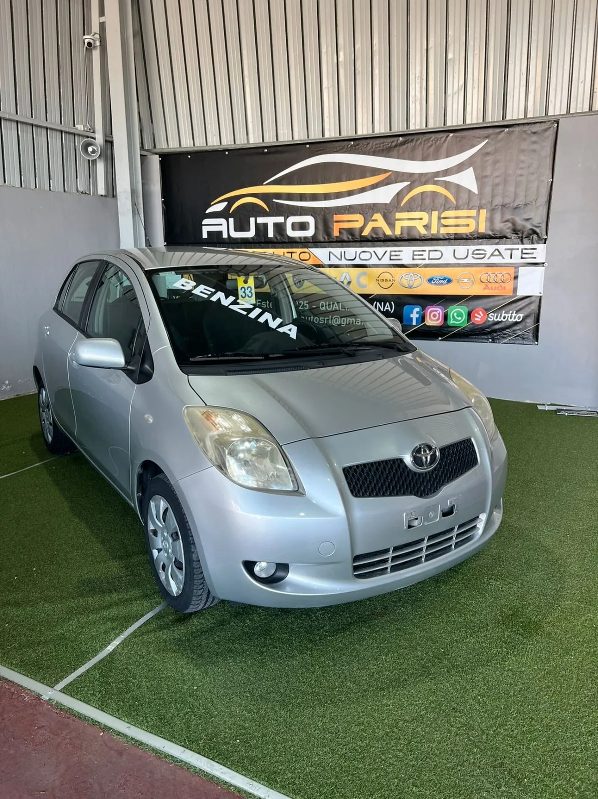 Toyota Yaris 2007 photo 2