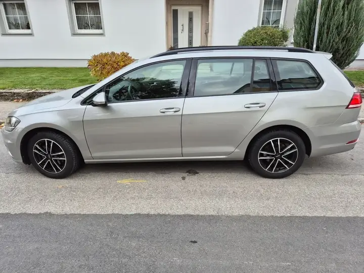 Volkswagen Golf Variant 2020 photo 2
