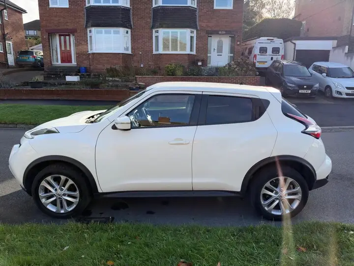 Nissan Juke 2015 photo 5