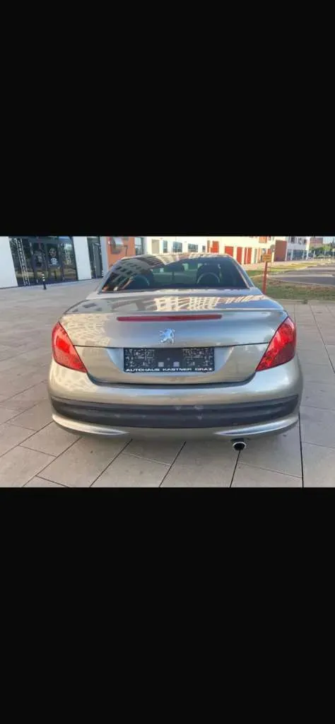 Peugeot 207 2008 photo 3