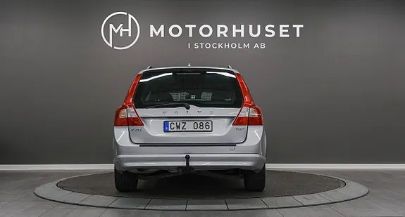 Volvo V70 2012 photo 5