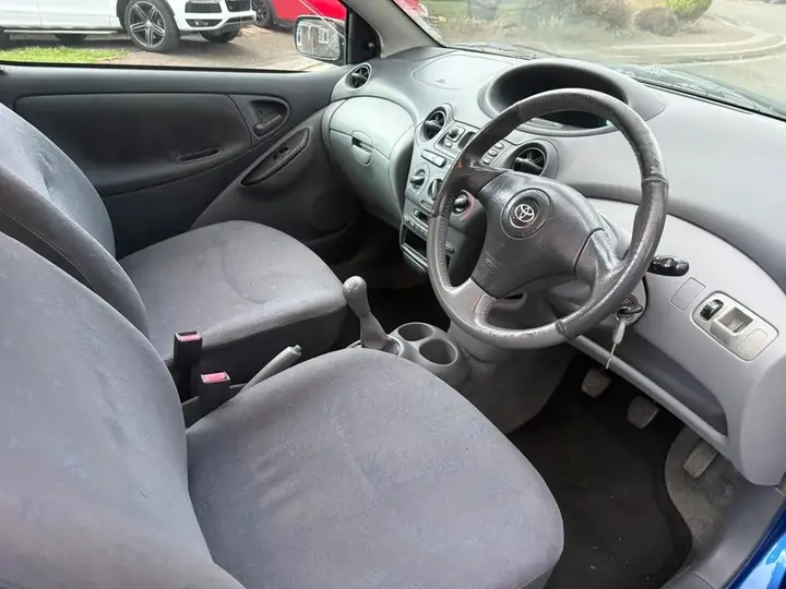 Toyota Yaris 2001 photo 5