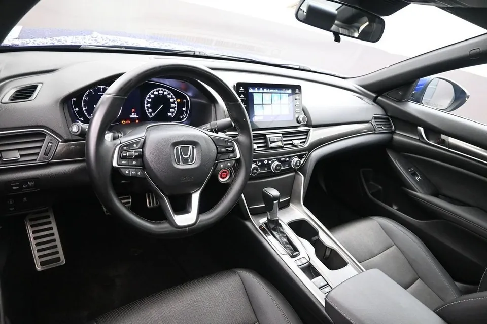 Honda Accord 2020 photo 5