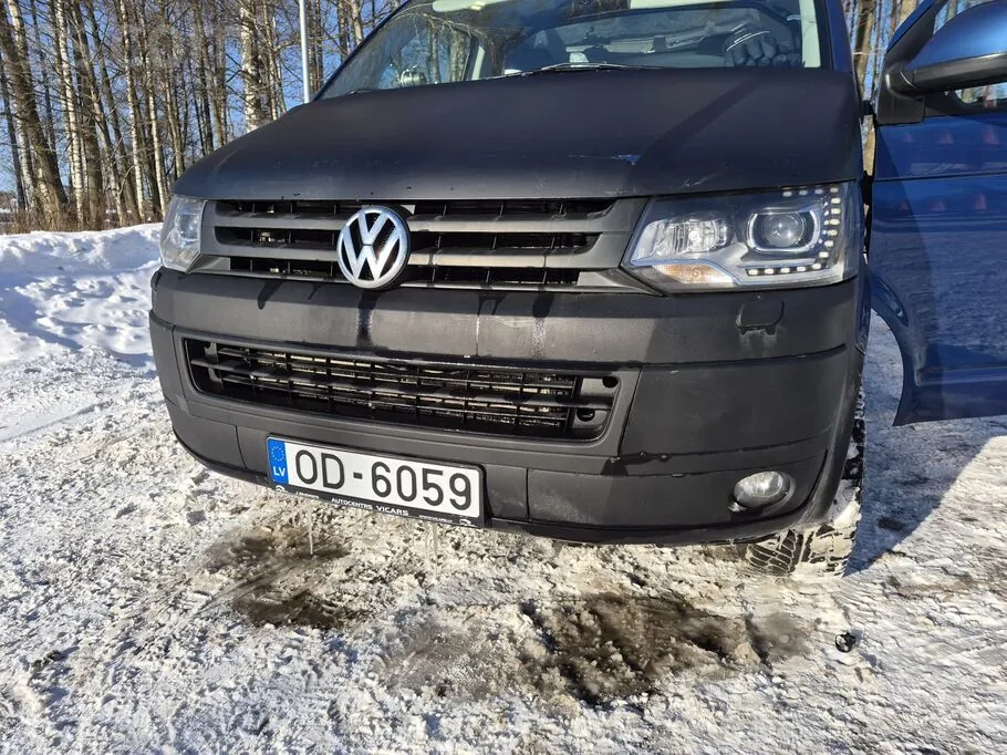 Volkswagen Transporter T5 Facelift 2013 photo 2