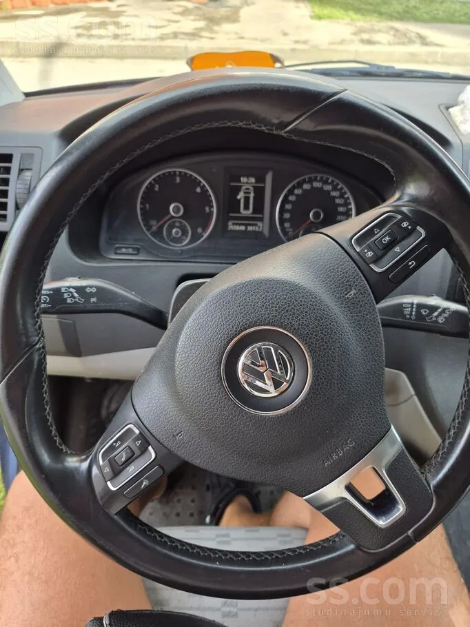 Volkswagen Transporter T5 Facelift 2013 photo 5